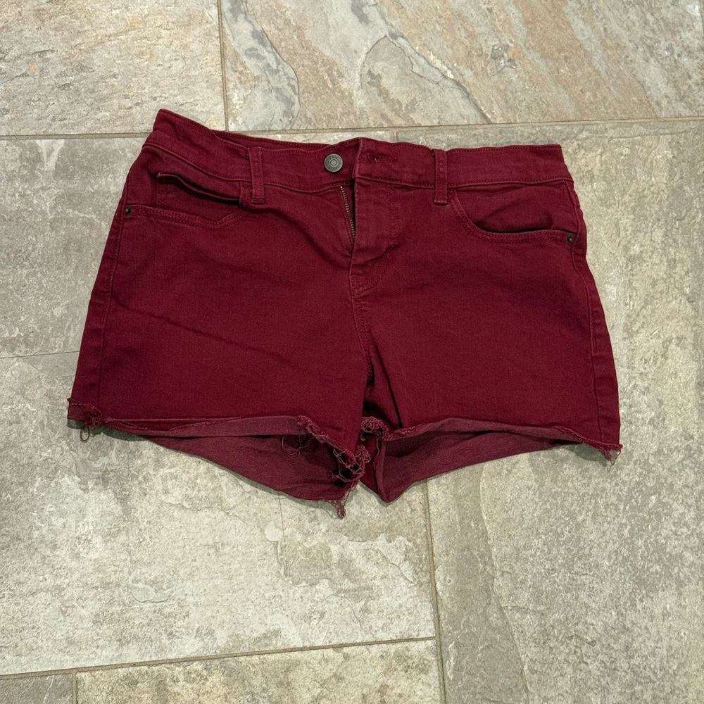 Old Navy Maroon Boyfriend Jean Shorts size 4